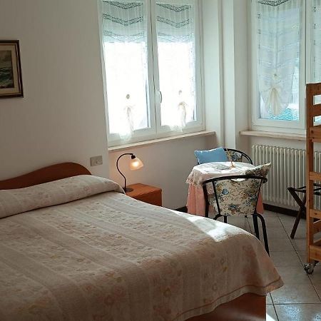 B&B Home Sweet Home Діано-Марина Екстер'єр фото